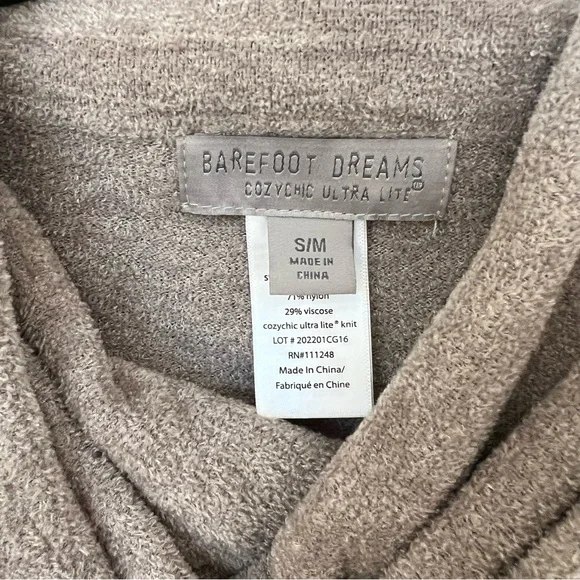 Barefoot Dreams Weekend Poncho Cowl Neck - Picture 4 of 9